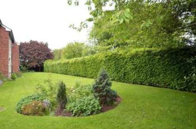  Image of 2 bedroom Flat for sale in Park Close Erdington Birmingham B24 at Park Close Erdington Birmingham, B24 0HL