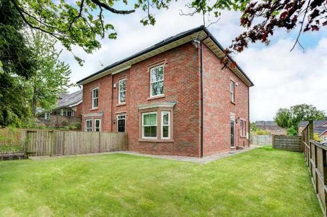  Image of 4 bedroom Semi-Detached house for sale in Park Lane Congleton CW12 at Park Lane  Congleton, CW12 3DN