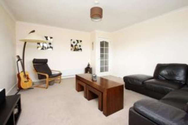  Image of 2 bedroom Flat for sale in Parkwood Terrace Hamilton ML3 at Hamilton South Lanarkshire Hamilton, ML3 0RU