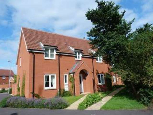  Image of 4 bedroom Detached house for sale in Pear Tree Way Wellington TA21 at Pear Tree Way  Wellington, TA21 9AB