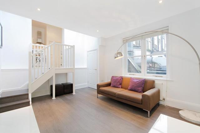  Image of 2 bedroom Flat to rent in Pembridge Road London W11 at Pembridge Road  London, W11 3HL