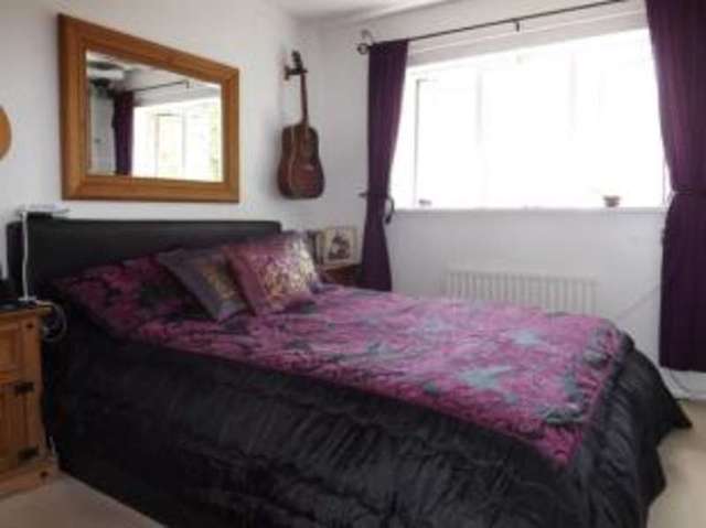  Image of 4 bedroom End of Terrace for sale in Pemsel Court Hemel Hempstead HP3 at Hemel Hempstead Hertfordshire Hemel Hempstead, HP3 9DY