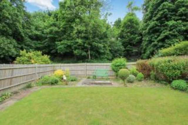  Image of 3 bedroom Bungalow for sale in Penlands Vale Steyning BN44 at Steyning West Sussex Steyning, BN44 3PL