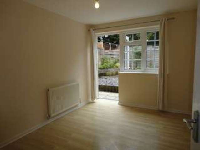  Image of 1 bedroom Flat for sale in Perryfields Close Redditch B98 at Perryfields Close  Redditch, B98 7YP