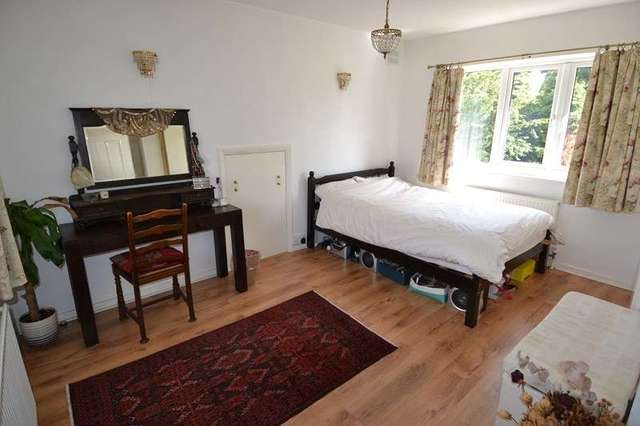 Image of 3 bedroom Detached house for sale in Phipson Road Sparkhill Birmingham B11 at Phipson Road Sparkhill Birmingham, B11 4JE