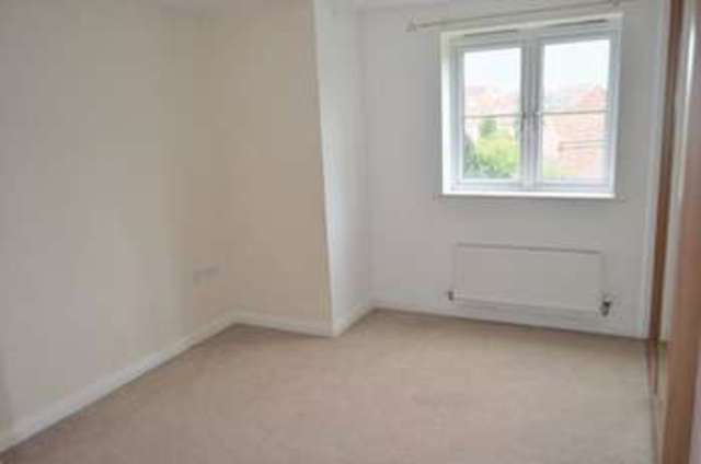  Image of 2 bedroom Flat to rent in Pintail Close Scunthorpe DN16 at Pintail Close  Scunthorpe, DN16 3UG
