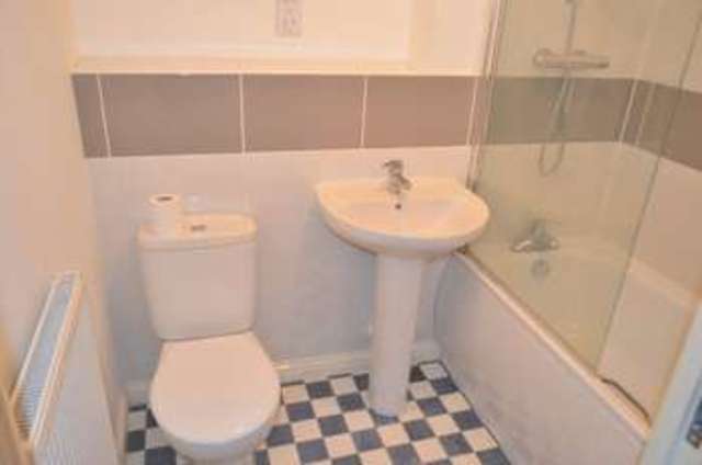  Image of 2 bedroom Flat to rent in Pintail Close Scunthorpe DN16 at Pintail Close  Scunthorpe, DN16 3UG