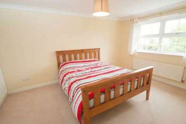  Image of 4 bedroom Detached house for sale in Pipers Mead Birdham Chichester PO20 at Pipers Mead Birdham Chichester, PO20 7BJ