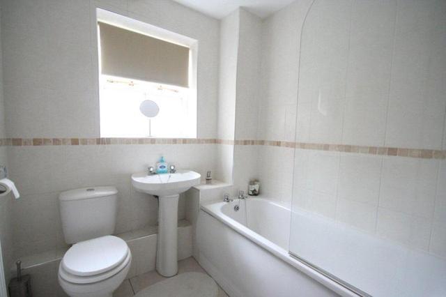  Image of 2 bedroom Apartment for sale in Plimsoll Way Hull HU9 at Victoria Dock  Hull, HU9 1PW