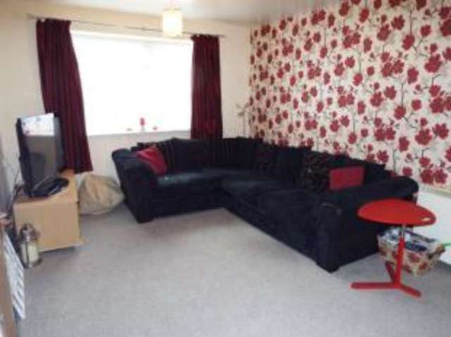  Image of 2 bedroom Flat for sale in Plumtree Lane Leighton Buzzard LU7 at Leighton Buzzard Bedfordshire Leighton Buzzard, LU7 1HY