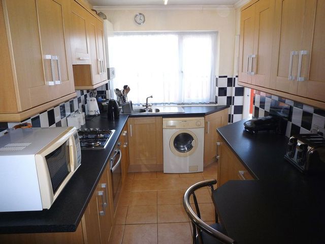  Image of 3 bedroom Terraced house for sale in Porthkerry Road Barry CF62 at Porthkerry Road  Barry, CF62 7ER