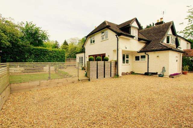  Image of 3 bedroom Semi-Detached house for sale in Potter Row Great Missenden HP16 at POTTER ROW, HP16 9LT