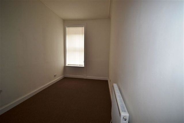  Image of 2 bedroom Flat to rent in Preston Street Glasgow G42 at Govanhill Glasgow Glasgow, G42 7PR