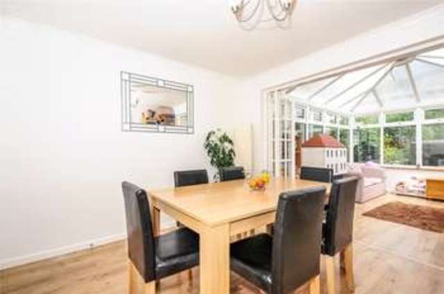  Image of 3 bedroom Semi-Detached house for sale in Primrose Walk Bracknell RG12 at Bracknell Easthampstead, RG12 9PP