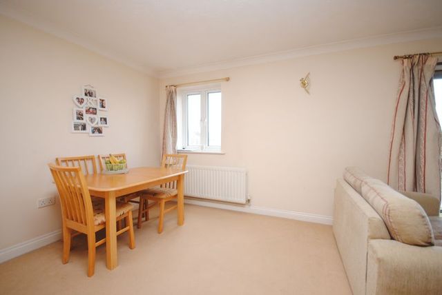  Image of 2 bedroom Flat for sale in Quayside Road Southampton SO18 at Quayside Road  Southampton, SO18 1EP