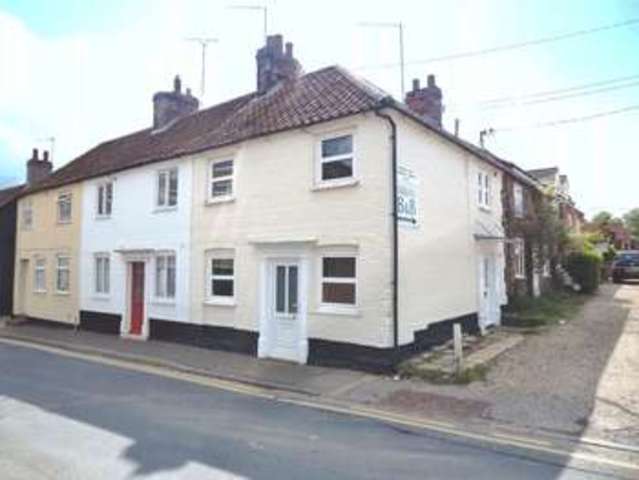  Image of 2 bedroom Terraced house to rent in Queens Road Fakenham NR21 at Queens Road  Fakenham, NR21 8BS