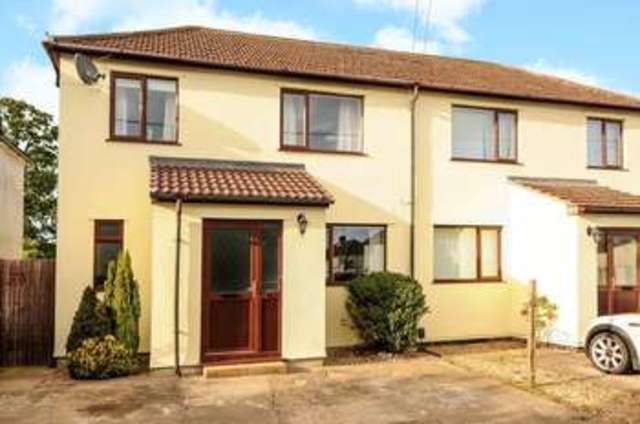  Image of 3 bedroom Semi-Detached house for sale in Queensway Didcot OX11 at Queensway  Didcot, OX11 8LY