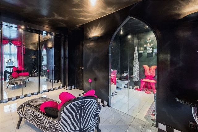  Image of 3 bedroom Detached house for sale in Quickswood London NW3 at Quickswood Primrose Hill Camden, NW3 3SA