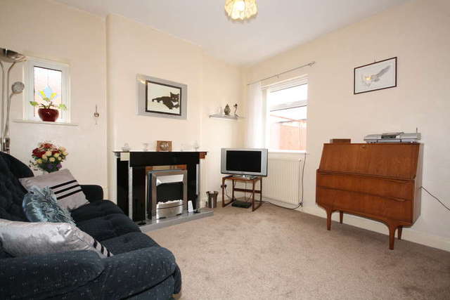  Image of 2 bedroom Detached house for sale in Radnor Drive Southport PR9 at Southport Banks, PR9 9RS