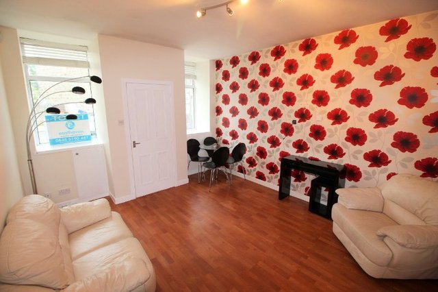  Image of 1 bedroom Flat to rent in Raeburn Place Aberdeen AB25 at Rosemount Aberdeen Aberdeen, AB25 1PQ
