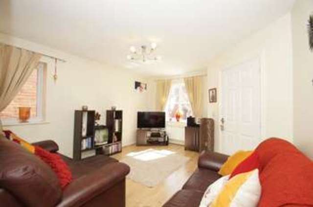 Image of 3 bedroom Semi-Detached house for sale in Railway Walk Bromsgrove B60 at Railway Walk Breme Park Bromsgrove, B60 3GJ