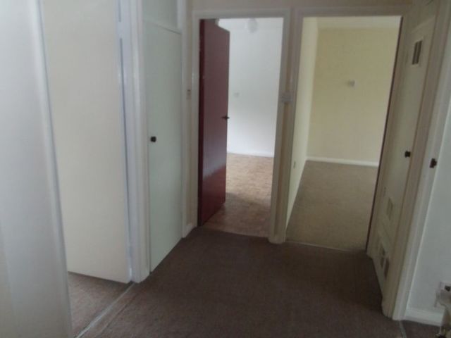  Image of 1 bedroom Flat for sale in Ramsden Close Birmingham B29 at Ramsden Close  Birmingham, B29 4JX