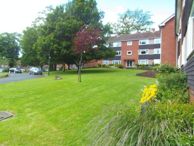  Image of 1 bedroom Flat for sale in Ramsden Close Birmingham B29 at Ramsden Close  Birmingham, B29 4JX