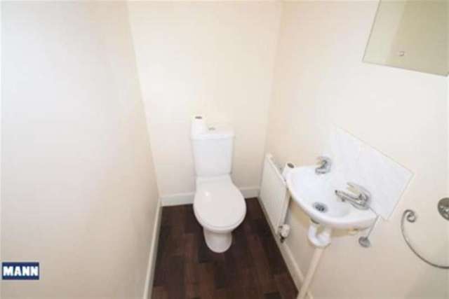  Image of 3 bedroom Terraced house to rent in Reed Court Greenhithe DA9 at Greenhithe, DA9 9FT
