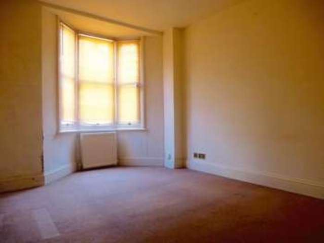  Image of 2 bedroom Flat to rent in Regency Square Brighton BN1 at Regency Square  Brighton, BN1 2FJ