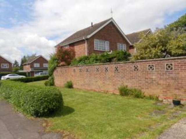  Image of 3 bedroom Detached house for sale in Reynes Drive Oakley Bedford MK43 at Oakley Bedford Oakley, MK43 7SA