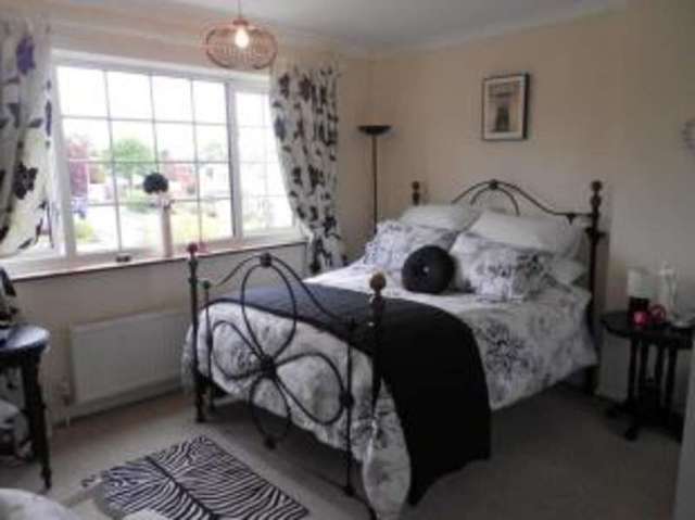  Image of 3 bedroom Detached house for sale in Reynes Drive Oakley Bedford MK43 at Oakley Bedford Oakley, MK43 7SA