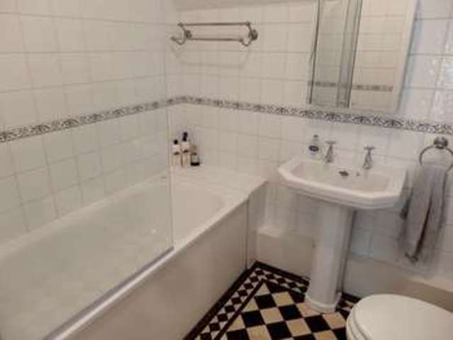  Image of 1 bedroom Flat to rent in Ribblesdale Road London N8 at Ribblesdale Road  Crouch End, N8 7EP