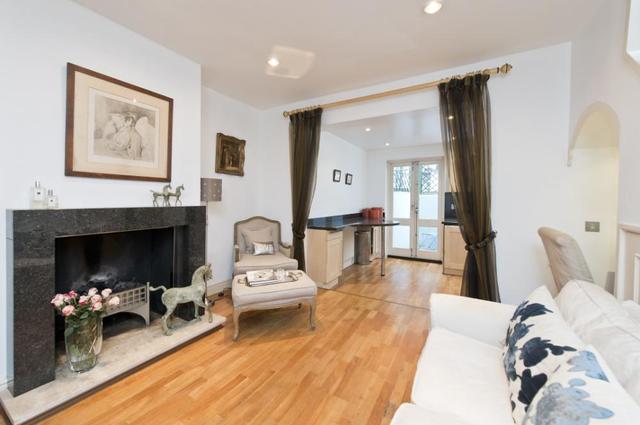  Image of 2 bedroom Detached house to rent in Richards Place London SW3 at Richards Place  London, SW3 2LA