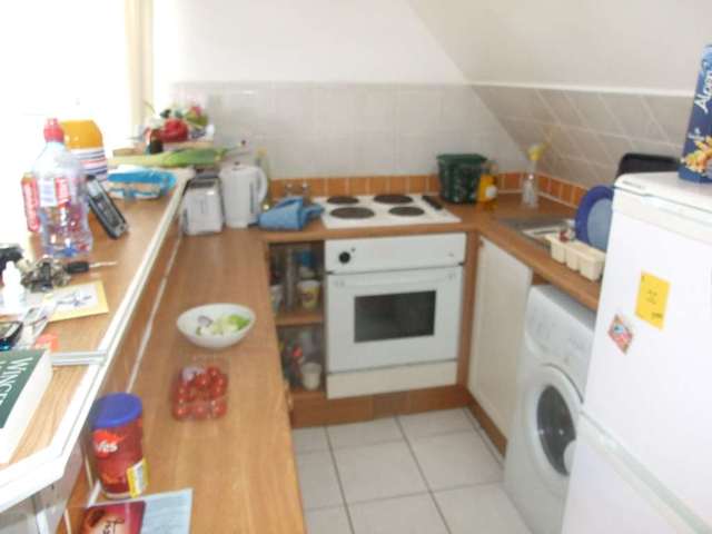  Image of 1 bedroom Flat to rent in Richmond Road Cardiff CF24 at Richmond Road Cathays Cardiff, CF24 3BT