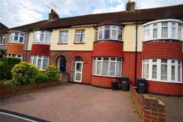  Image of 3 bedroom Terraced house to rent in Robinia Avenue Northfleet Gravesend DA11 at Northfleet Gravesend Perry Street, DA11 9QF