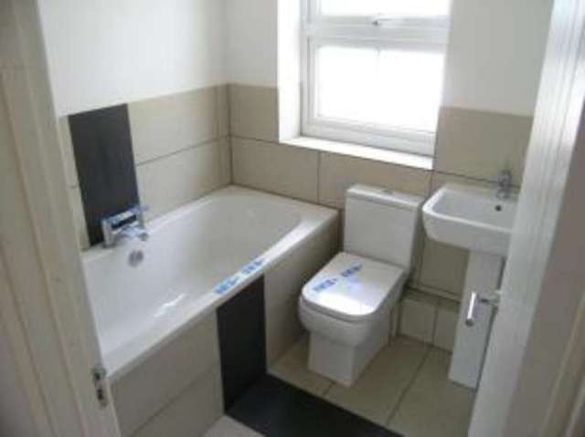  Image of 4 bedroom Detached house for sale in Oaklands Mews Rochford SS4 at Rochford Essex Great Stambridge, SS4 1GE