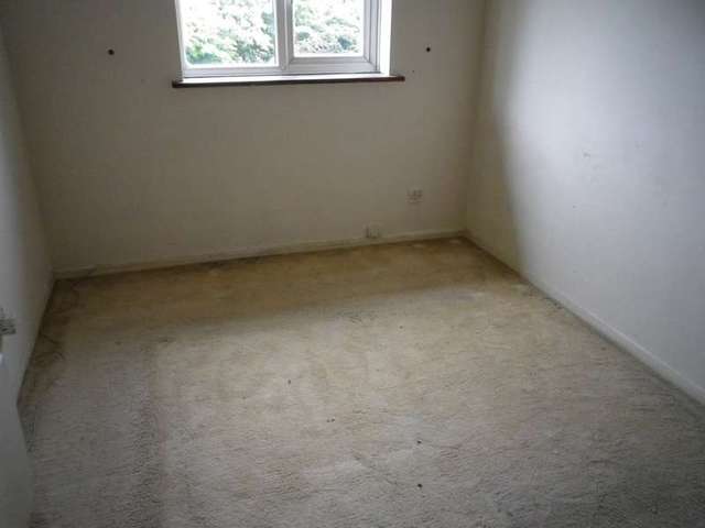  Image of 1 bedroom Flat for sale in Rockall Way Caister-on-Sea Great Yarmouth NR30 at Caister-On-Sea Great Yarmouth Norfolk, NR30 5UD