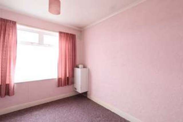  Image of 3 bedroom Terraced house for sale in Rockford Avenue Hull HU8 at Rockford Avenue  Hull, HU8 8JD