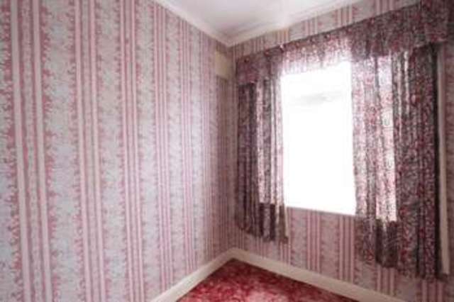  Image of 3 bedroom Terraced house for sale in Rockford Avenue Hull HU8 at Rockford Avenue  Hull, HU8 8JD