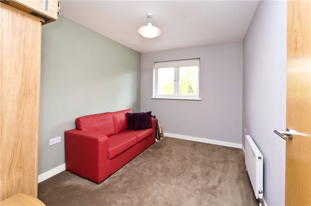  Image of 2 bedroom Flat for sale in Rodenhurst Road London SW4 at Rodenhurst Road  London, SW4 8AR