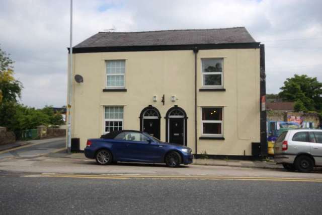  Image of 3 bedroom Semi-Detached house to rent in Stockport Road Romiley Stockport SK6 at Stockport Road Romiley Stockport, SK6 3AN