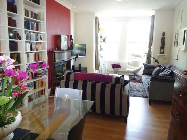  Image of 5 bedroom Terraced house for sale in Romilly Road Barry CF62 at Romilly Road  Barry, CF62 6AZ