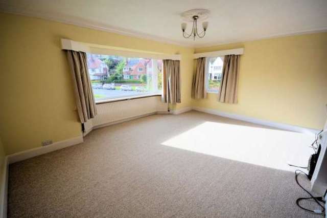  Image of 2 bedroom Apartment for sale in Malvern Crescent Scarborough YO12 at Romney Court Malvern Crescent Scarborough, YO12 5QW