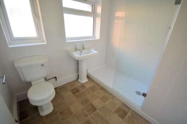  Image of 2 bedroom Apartment for sale in Malvern Crescent Scarborough YO12 at Romney Court Malvern Crescent Scarborough, YO12 5QW