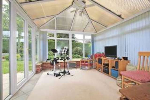  Image of 4 bedroom Detached house for sale in Cedar Lawn Romsey SO51 at Cedar Lawn  Romsey, SO51 7US