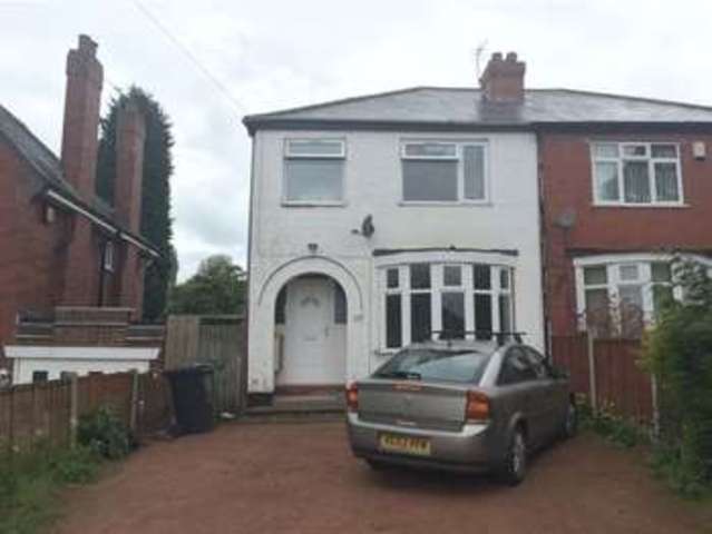  Image of 3 bedroom Semi-Detached house to rent in Rookery Road Wolverhampton WV4 at Rookery Road  Wolverhampton, WV4 6NN