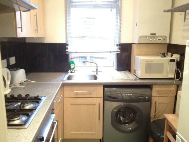  Image of 1 bedroom Flat to rent in Rotton Park Road Edgbaston Birmingham B16 at Edgbaston Birmingham Chad Valley, B16 0LS