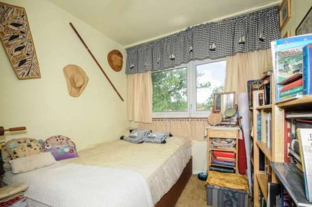  Image of 4 bedroom Terraced house for sale in Roxeth Hill Harrow-on-the-Hill Harrow HA2 at Roxeth Hill  Harrow on the Hill, HA2 0JL