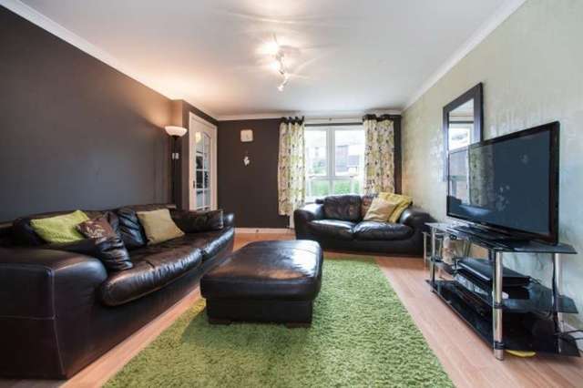  Image of 2 bedroom Detached house for sale in Roy Young Avenue Balloch Alexandria G83 at Alexandria, G83 8EB