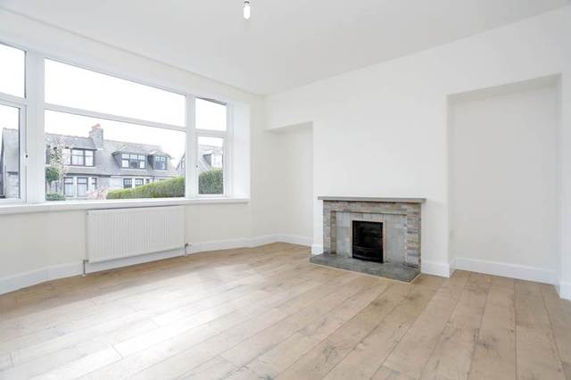  Image of 3 bedroom Flat to rent in Rubislaw Park Crescent Aberdeen AB15 at West End Aberdeen Aberdeen, AB15 8BT